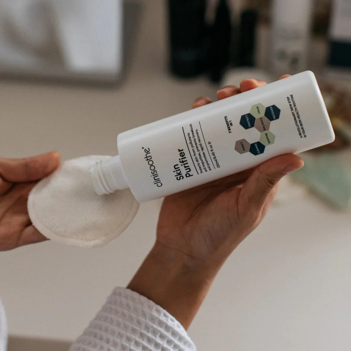 Clinisoothe+ Skin Purifier Dropper 250ml - Image 2