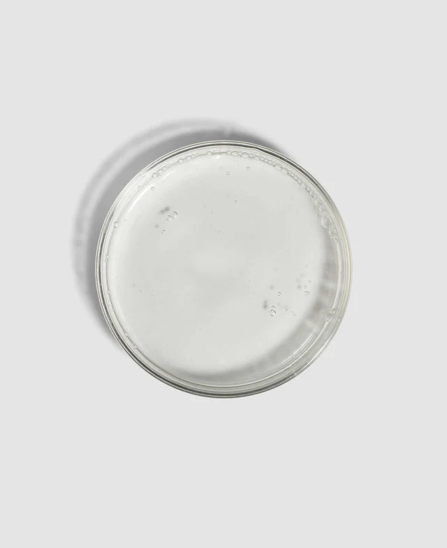 Environ Radiance+ Multi-Bioactive Mela-Prep Lotion - Image 3