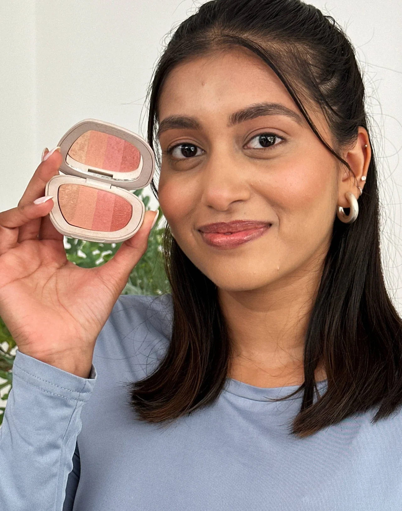 et al. Complexion Glow Refill - Blush Glow - Image 5