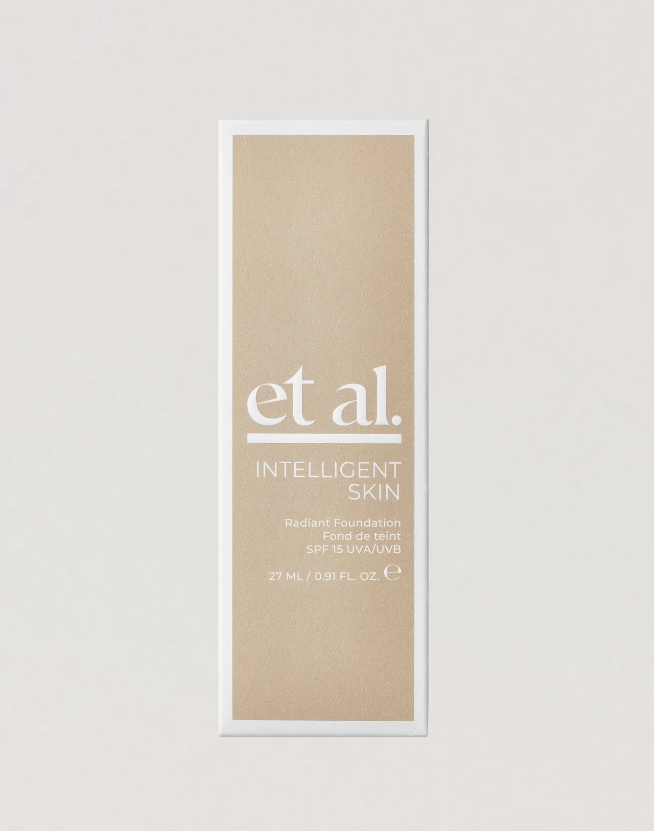 et al. Intelligent Skin Radiant Foundation SPF15 - Image 2