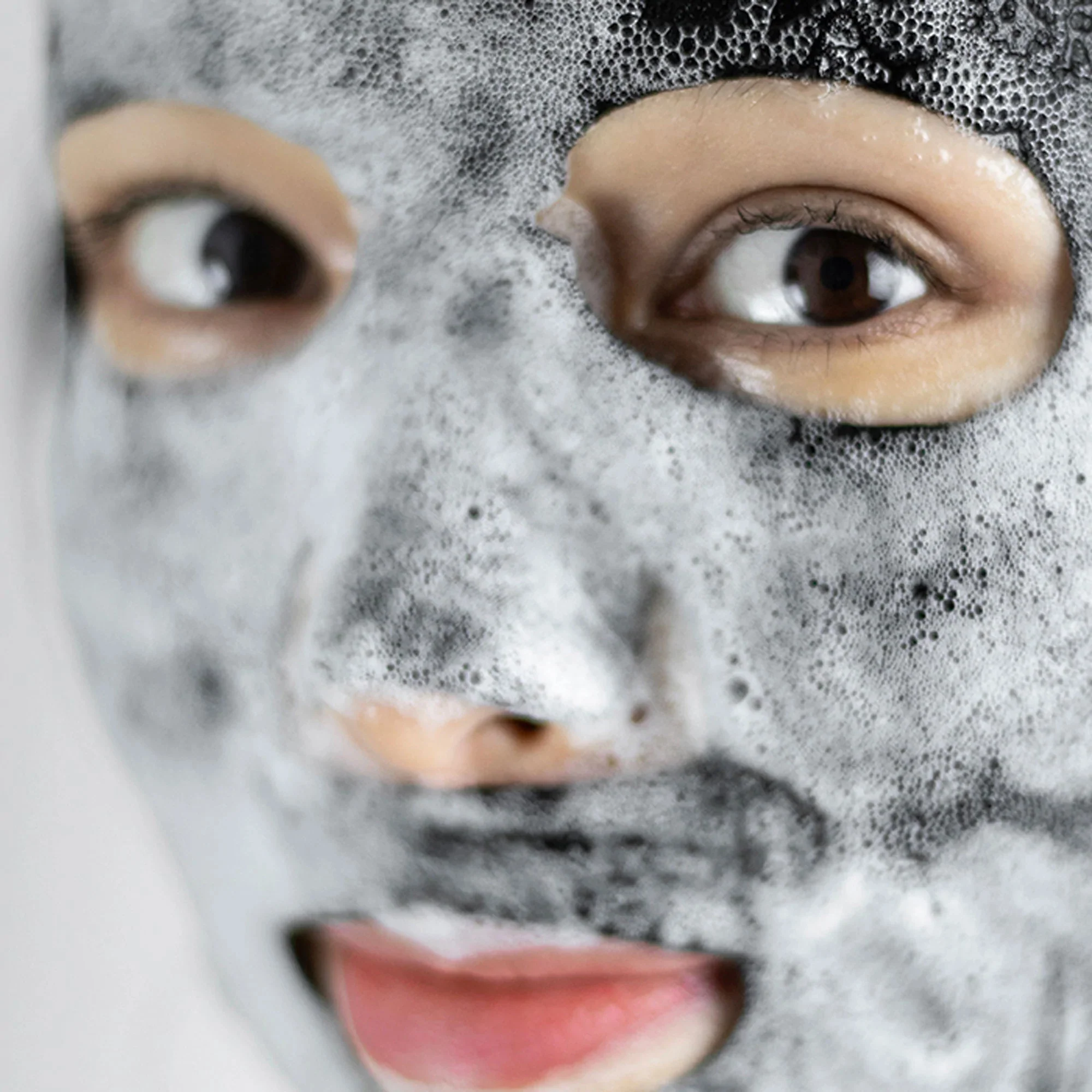 Maskology Detoxifying - Professional Facial Cleansing Mask - Image 2